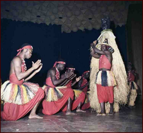 Kakilambe sur scène